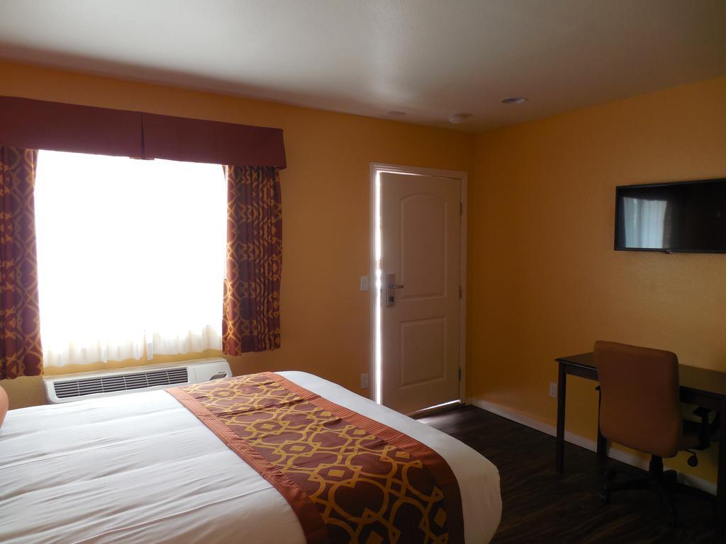 Coast Inn Oceanside Oda fotoğraf